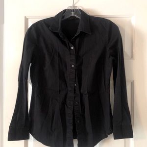 black button down!!!! Size S Apt.9 good condition